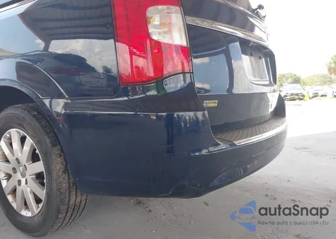 2014 Chrysler Town & Country Touring from USA, damaged, VIN 2C4RC1BG0ER441459